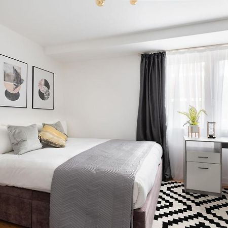 Spacious And Modern 4 Bed Apartment Next To Borough Station London Kültér fotó