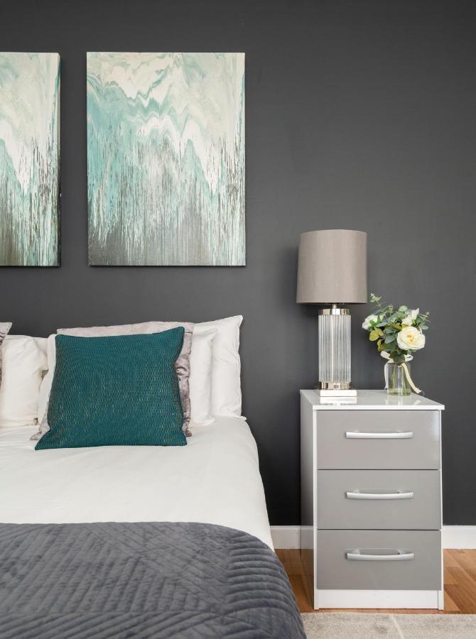 Spacious And Modern 4 Bed Apartment Next To Borough Station London Kültér fotó